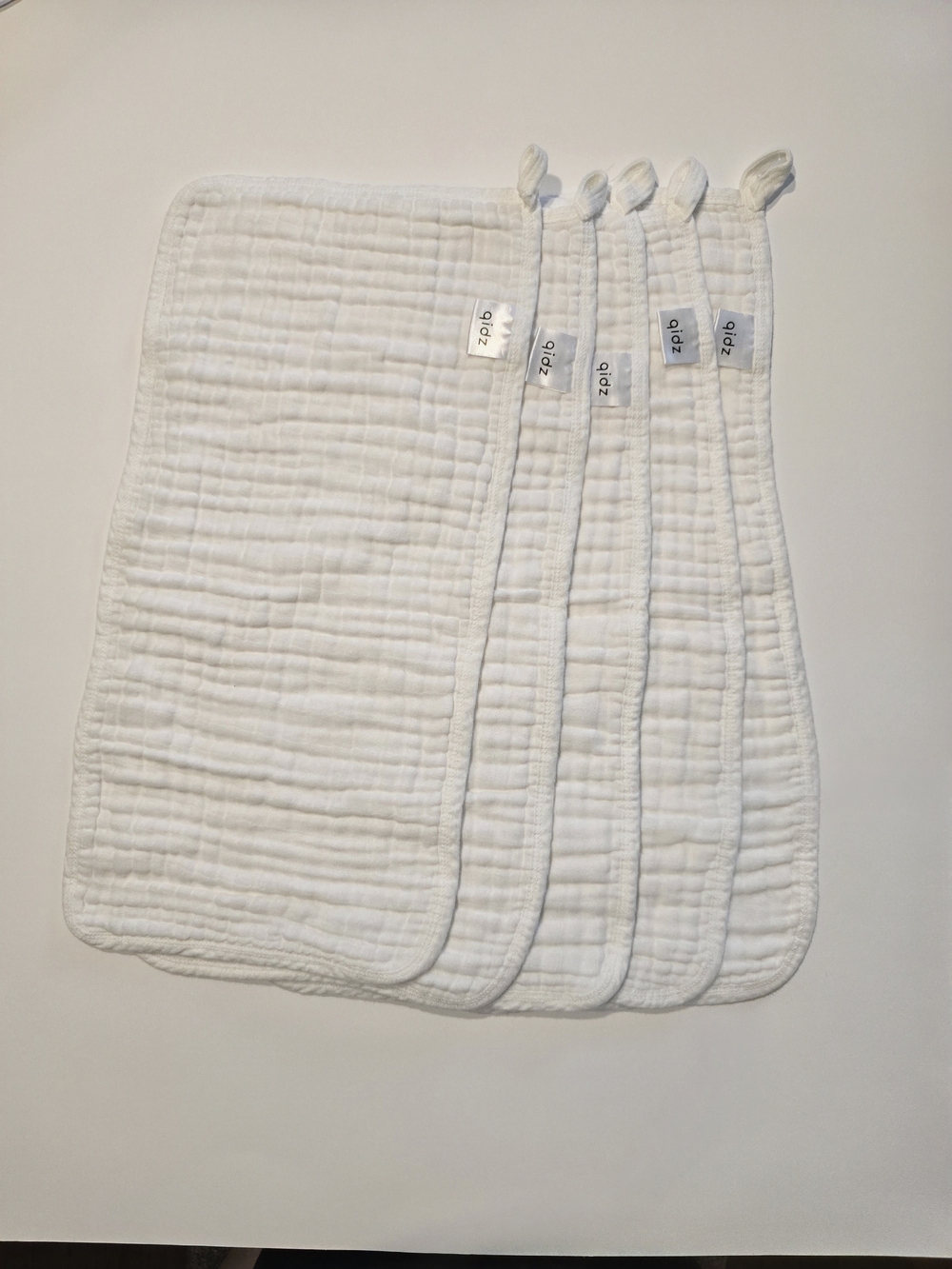 zipb White Muslin Burp Cloths - Set of 5. NWOT